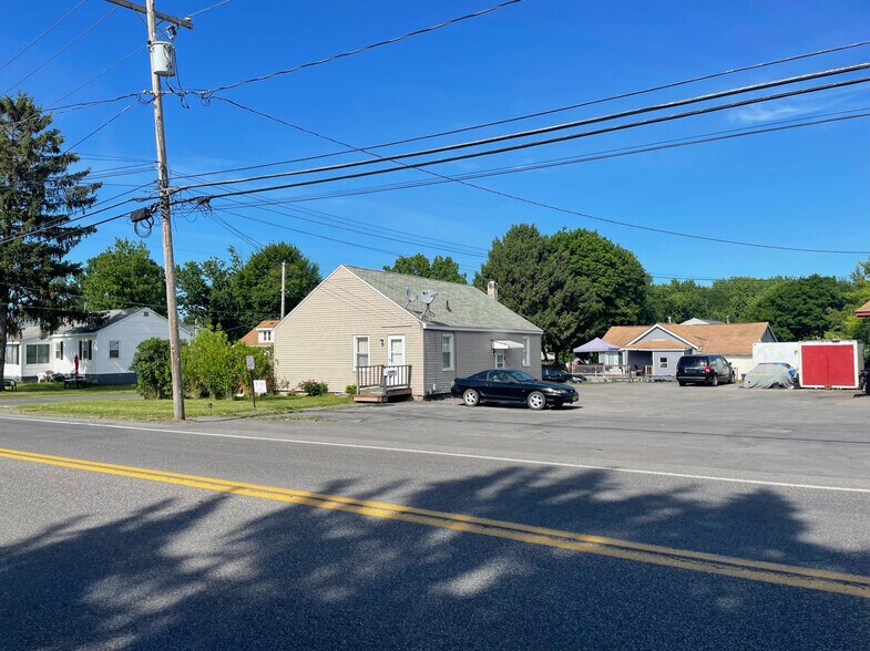 More Photos Of 422 Kinne St, East Syracuse Auto Repair For Sale