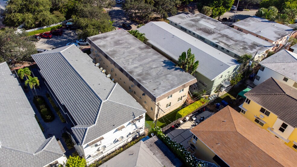 More Photos Of 960 Biarritz Dr, Miami Beach Apartments For Sale