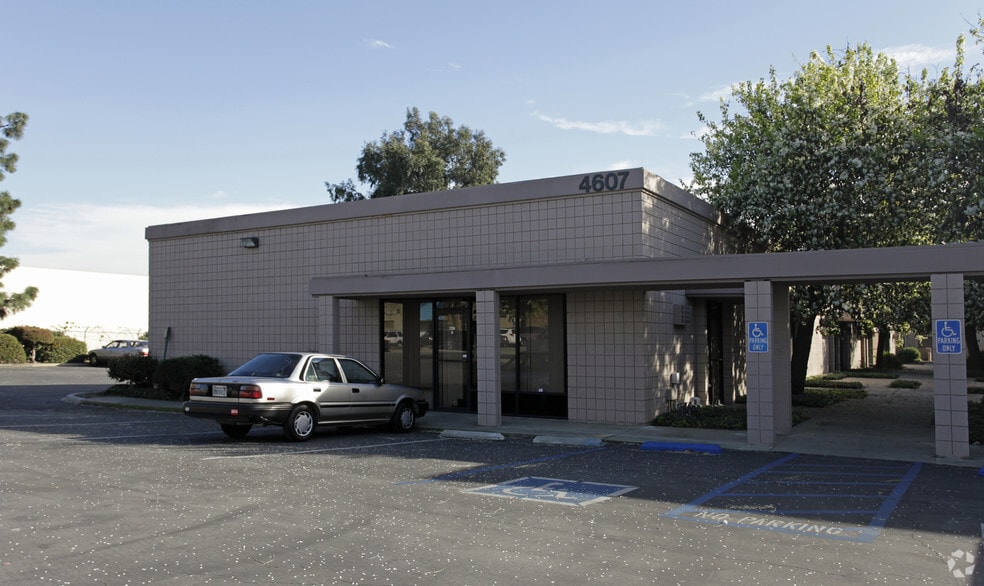 More Photos Of 4601 Brooks St, Montclair Unknown For Lease