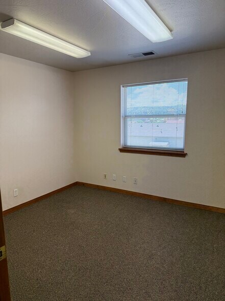 More Photos Of 124 N Elden St, Flagstaff Office For Lease