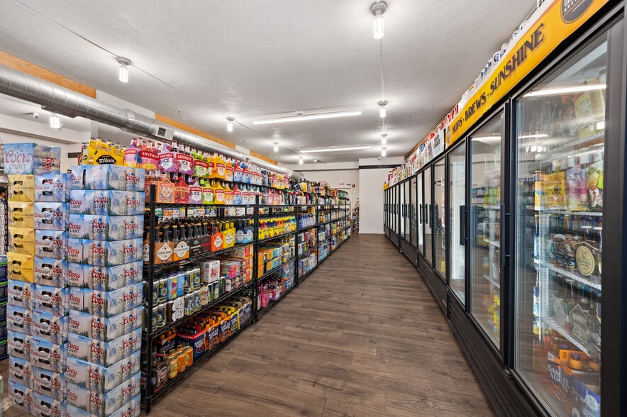 More Photos Of 200-208 E Eighth Ave, Munhall Freestanding For Sale