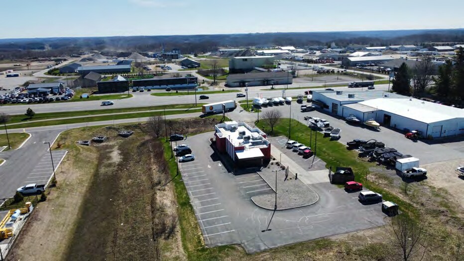 More Photos Of 311 US Highway 31 S, Traverse City Fast Food For Sale
