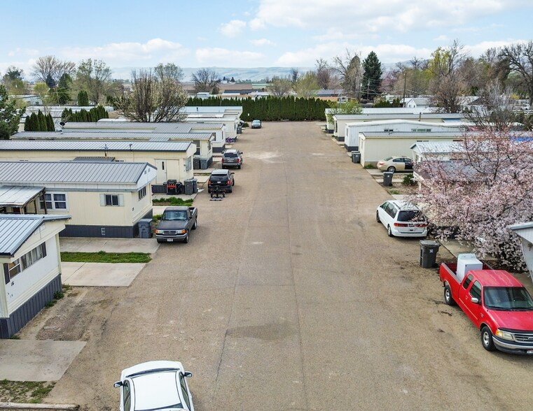 More Photos Of 615 W Idaho Ave, Homedale Manufactured Housing Mobile Home Park For Sale