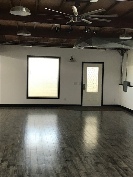 More Photos Of 1200-1210 W Beverly Blvd, Montebello General Retail For Lease