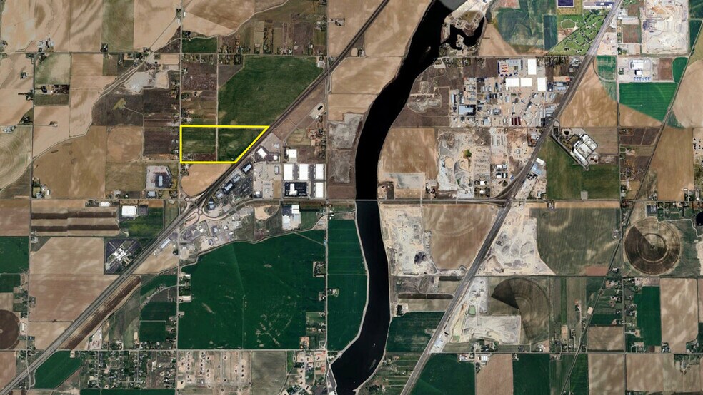 More Photos Of S 45th Rd W, Idaho Falls Land For Lease