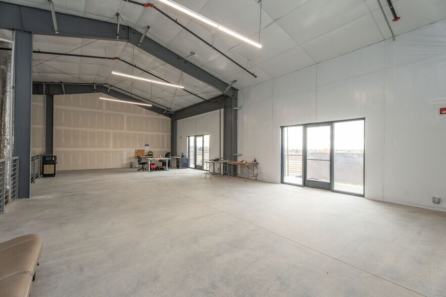 More Photos Of 2246 Zurich Dr, Fort Collins Warehouse For Lease
