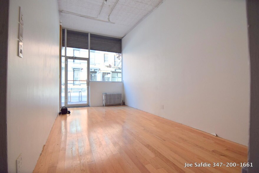 More Photos Of 154 Stanton St, New York Storefront Retail Residential For Lease