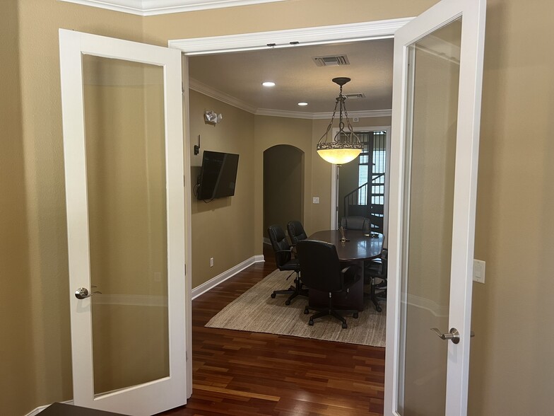 More Photos Of 3217 Corrine Dr, Orlando Office For Sale