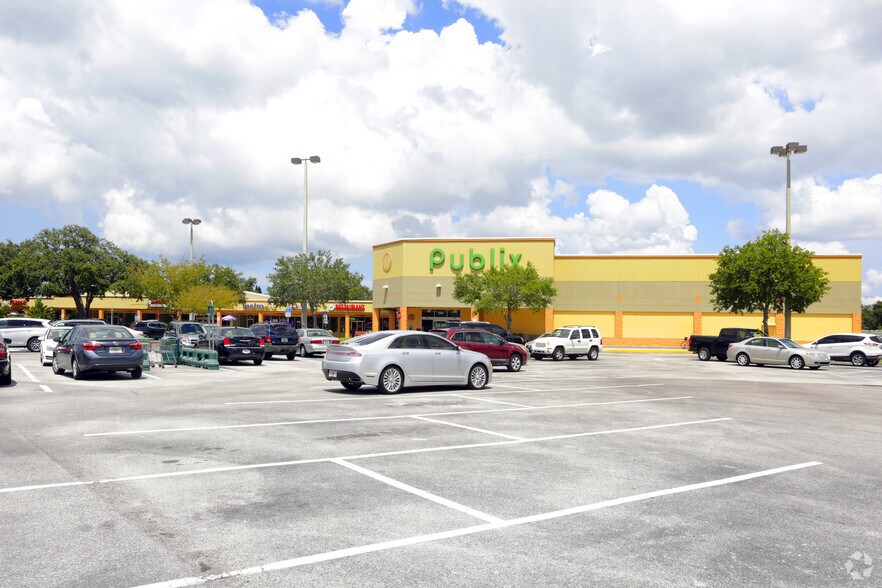 More Photos Of 9201-9394 Oakhurst Rd, Seminole Freestanding For Lease