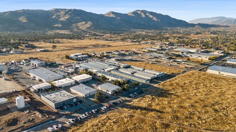 More Photos Of 20601 Santa Lucia, Tehachapi Unknown For Lease