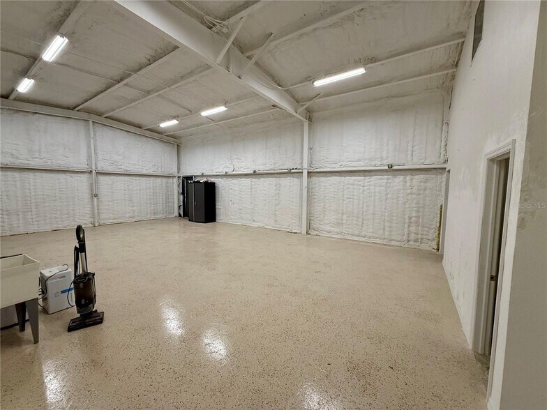 More Photos Of 121 E McKenzie St, Punta Gorda Warehouse For Sale