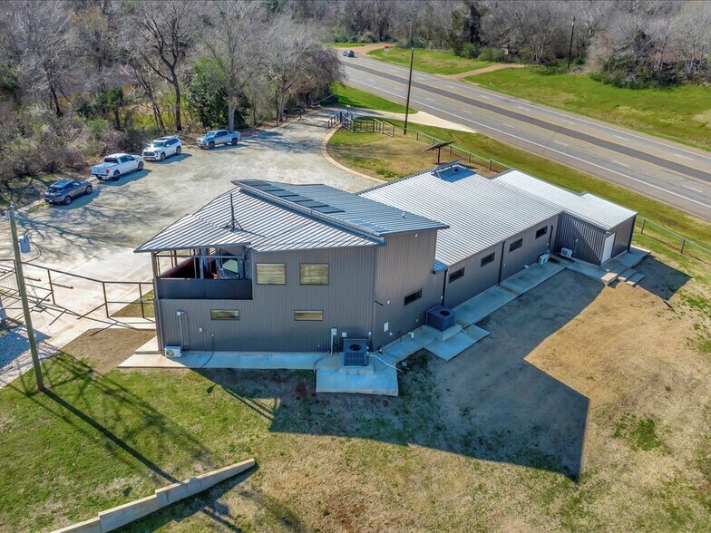 More Photos Of 9778 N US Highway 59, Nacogdoches Research And Development For Sale