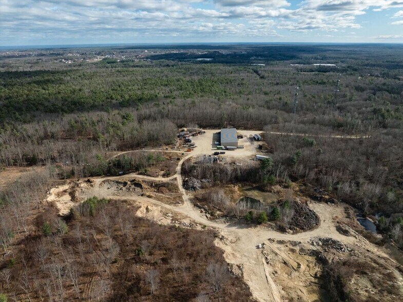 More Photos Of 66 Andrews Rd, Biddeford Warehouse For Sale