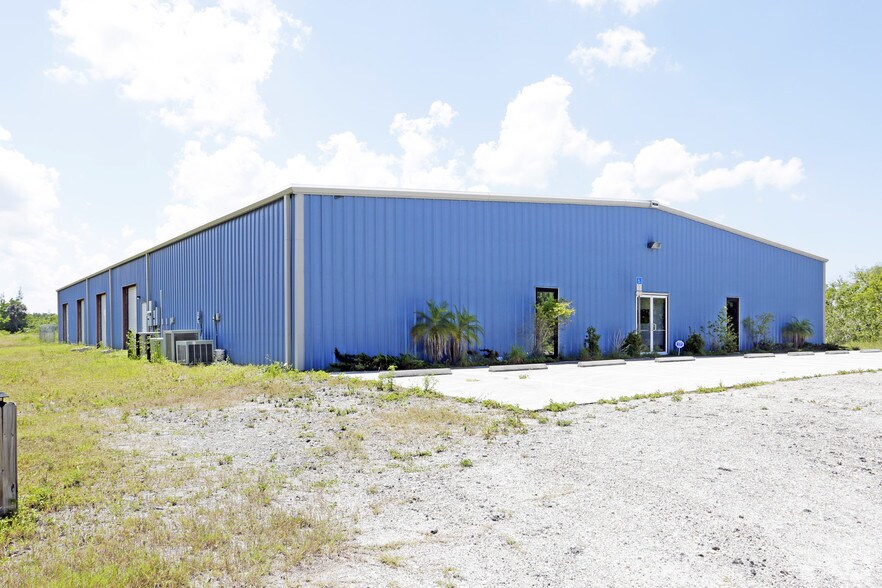 Primary Photo Of 2551 Taylor Rd, Punta Gorda Warehouse For Sale