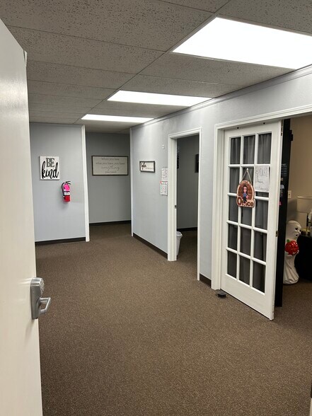 More Photos Of 1150 Elkton Dr, Colorado Springs Office For Sale