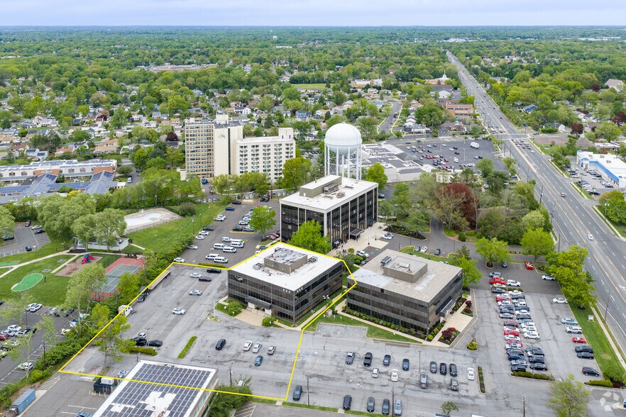 More Photos Of 950 N Kings Hwy, Cherry Hill Medical For Lease