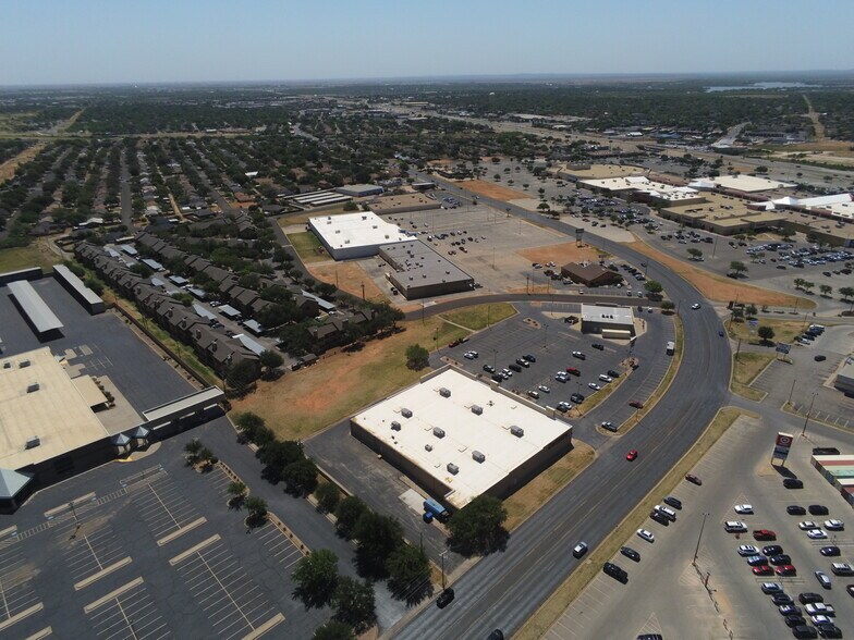 More Photos Of 4238 Sunset Dr, San Angelo Freestanding For Sale