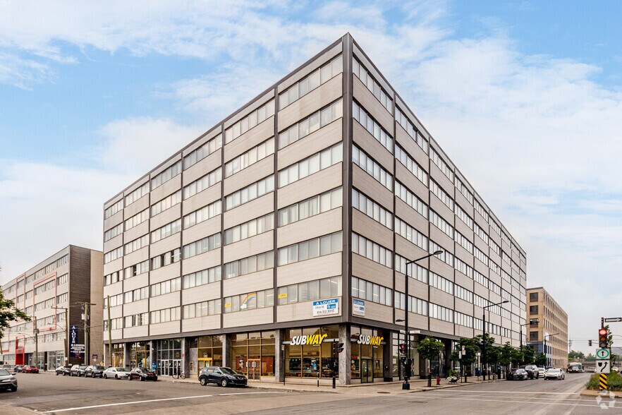 More Photos Of 9250 Av Du Parc, Montréal Office For Sale