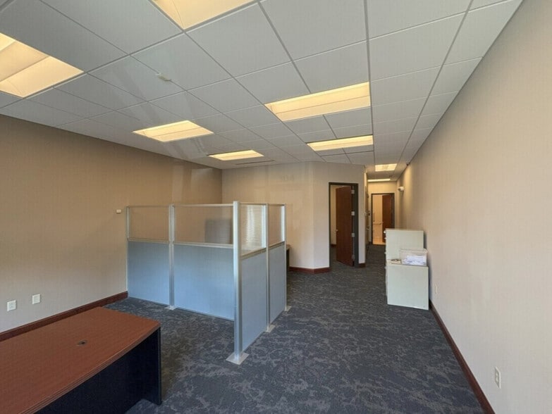 More Photos Of 455 Swiftside Dr, Raleigh Office For Lease