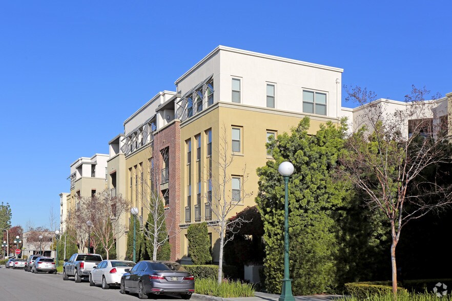 More Photos Of 700 S Myrtle Ave, Monrovia Apartments For Lease