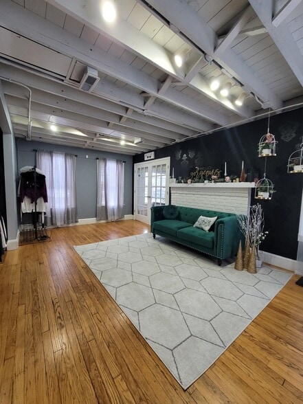 More Photos Of 7312 Center St, Mentor Freestanding For Lease