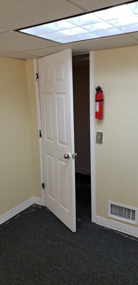 More Photos Of 2568-2570 Hempstead Tpke, East Meadow Storefront Retail Office For Lease