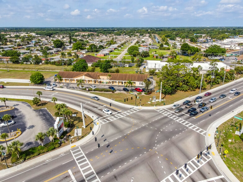 More Photos Of 45 Alabama Rd, Lehigh Acres General Retail For Lease