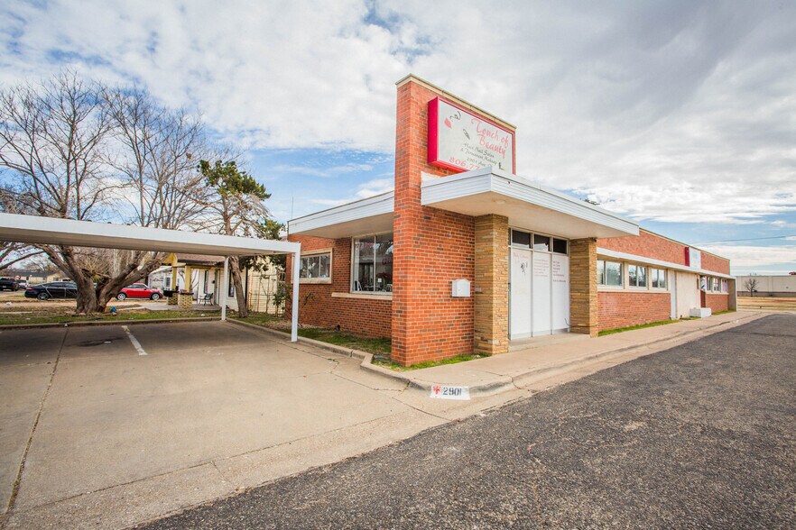 More Photos Of 2901 Avenue Q, Lubbock Office For Sale