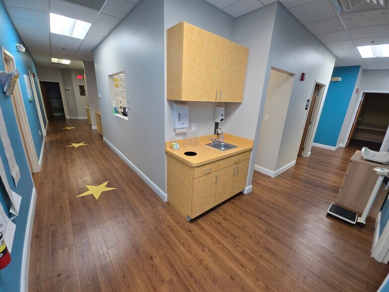 More Photos Of 120 Old Camden Rd, Camden Medical For Sale