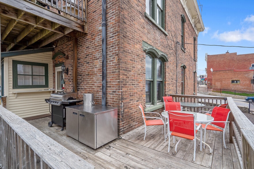 More Photos Of 1880 House Bed & Breakfast, Pulaski Hotel For Sale