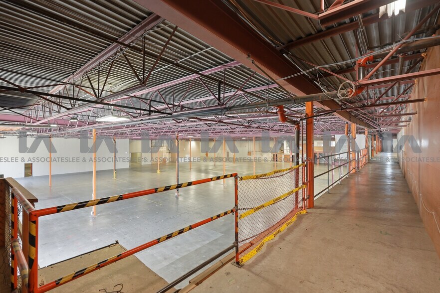 More Photos Of 18788 96th Ave, Surrey Warehouse For Lease