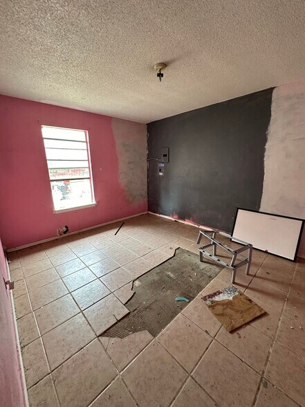 More Photos Of 4329 N Flores St, Edinburg Apartments For Sale