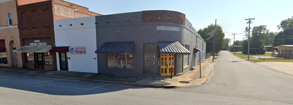 Primary Photo Of 129-131 S Broad St, Clinton Storefront Retail Office For Sale