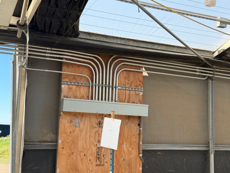 More Photos Of 20180 Spence Rd, Salinas General Retail For Sale