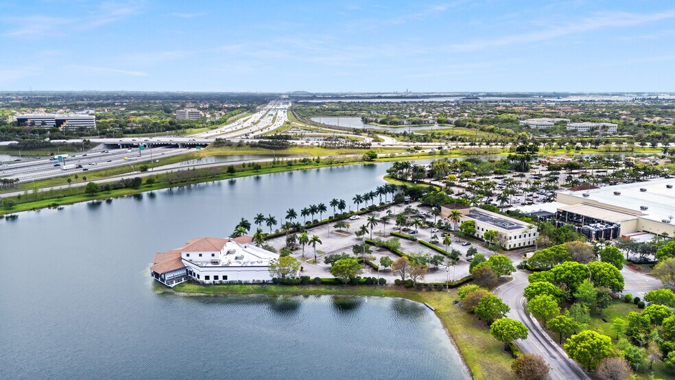 More Photos Of 15500 SW 29th St, Miramar Restaurant For Lease