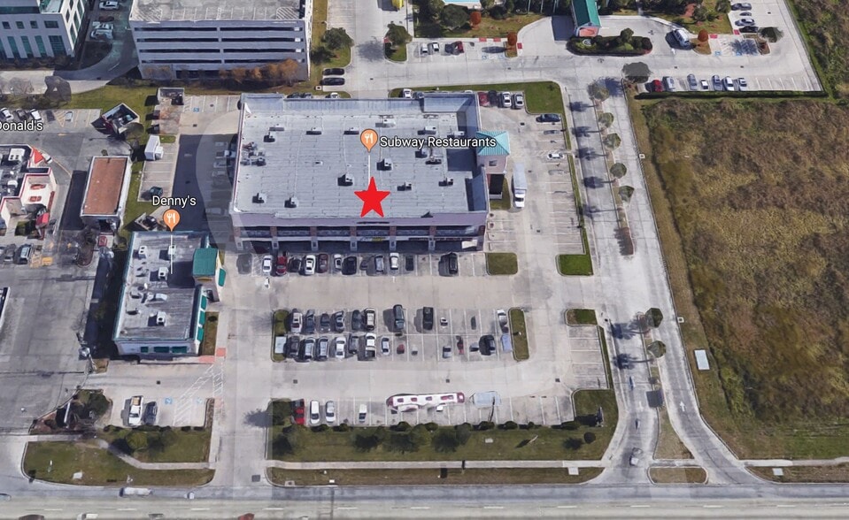 More Photos Of 6833 W Sam Houston Pky S, Houston Storefront Retail Office For Sale