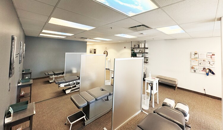More Photos Of 11420 27th St SE, Calgary Medical For Sale