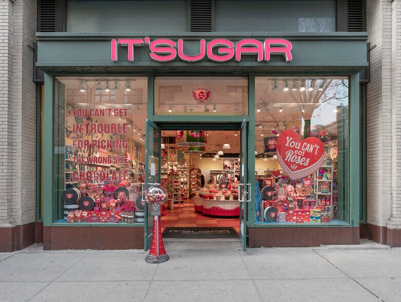 More Photos Of 170 E 87th St, New York Apartments For Lease