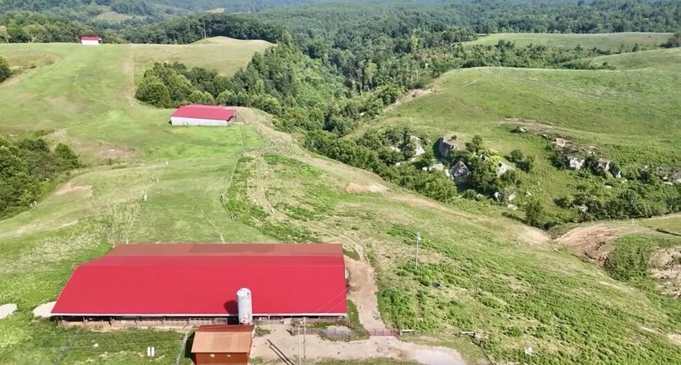 More Photos Of 6454 State Route 790, Scottown Horse Stables For Sale