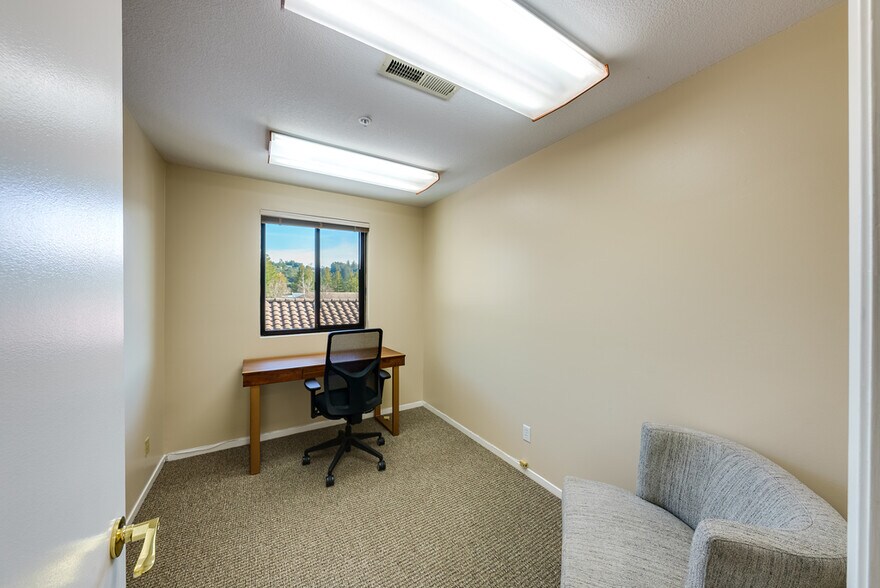 More Photos Of 5523 Scotts Valley Dr, Scotts Valley Office For Sale
