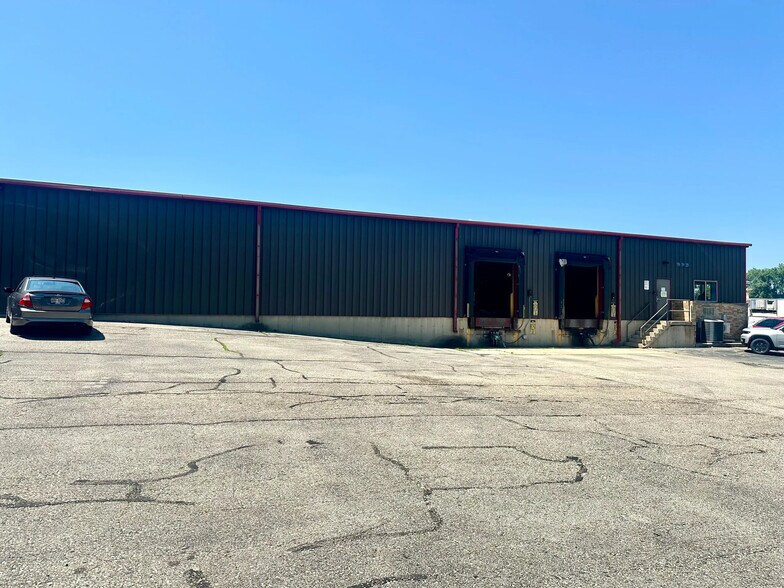 Primary Photo Of 701 Highland Ave, Fort Atkinson Warehouse For Sale