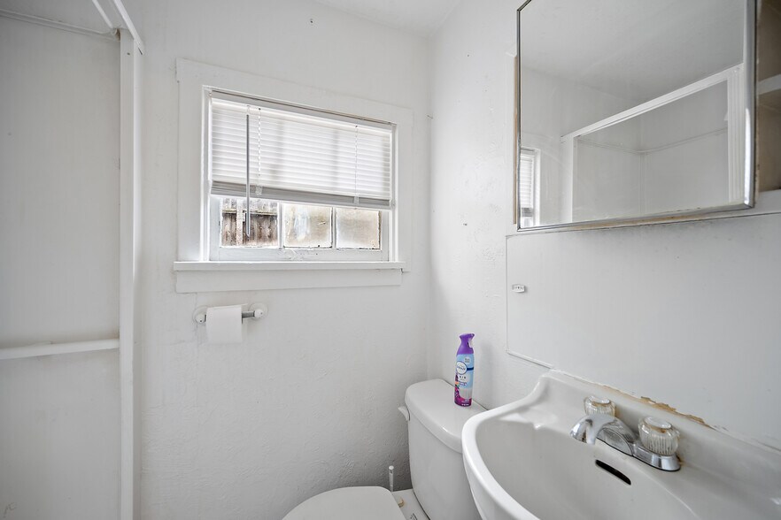 More Photos Of 16 Old Crystal Park Rd, Manitou Springs Apartments For Sale