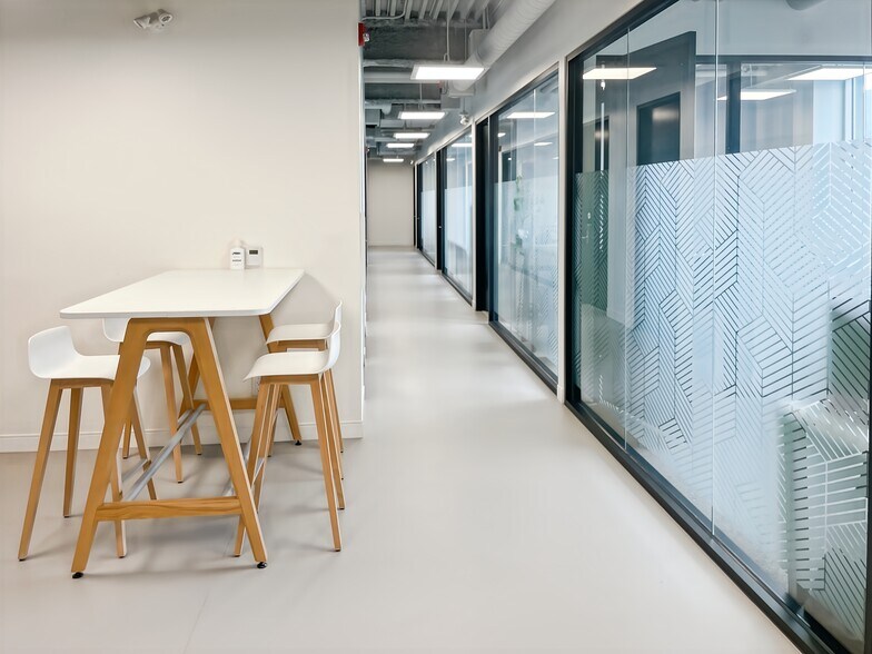 More Photos Of 460 Doyle Ave, Kelowna Coworking Space