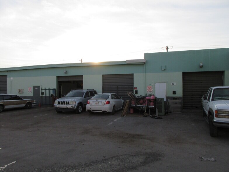 More Photos Of 723-731 NW 6th Ave, Fort Lauderdale Warehouse For Sale