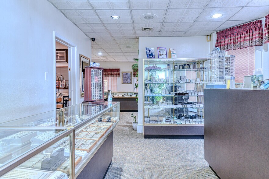 More Photos Of 173 N Main St, Milltown Storefront Retail Residential For Sale