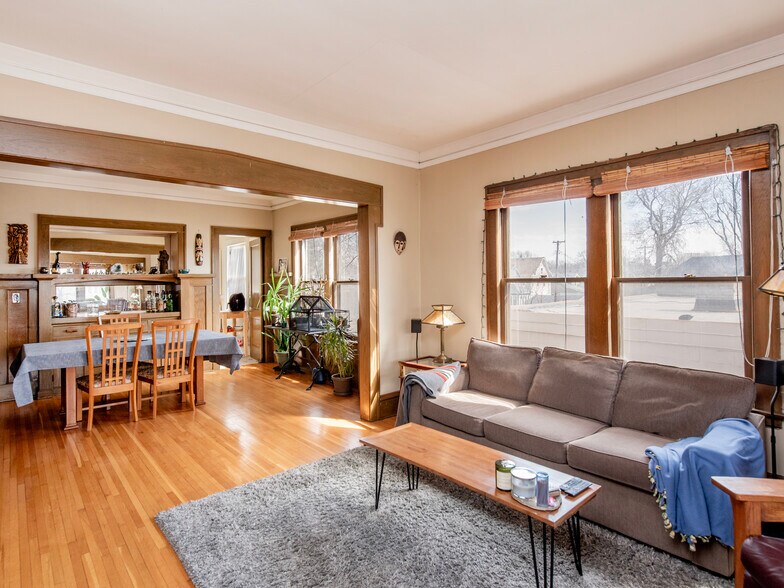 More Photos Of 1733 Selby Ave, Saint Paul Apartments For Sale