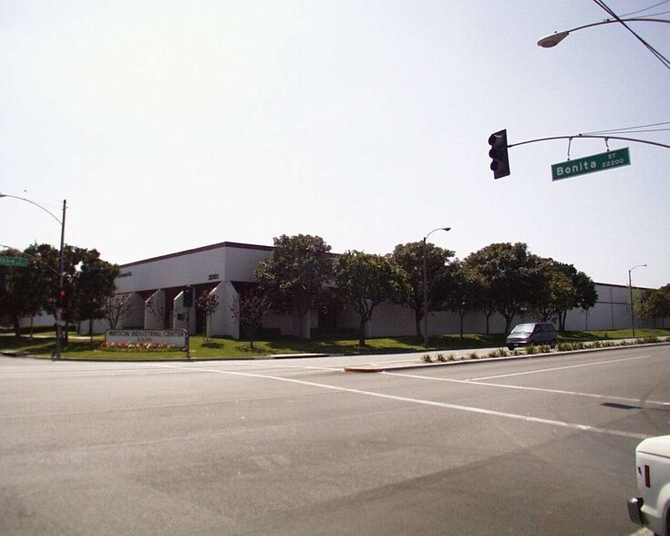 More Photos Of 22301 S Bonita St, Carson Warehouse For Lease