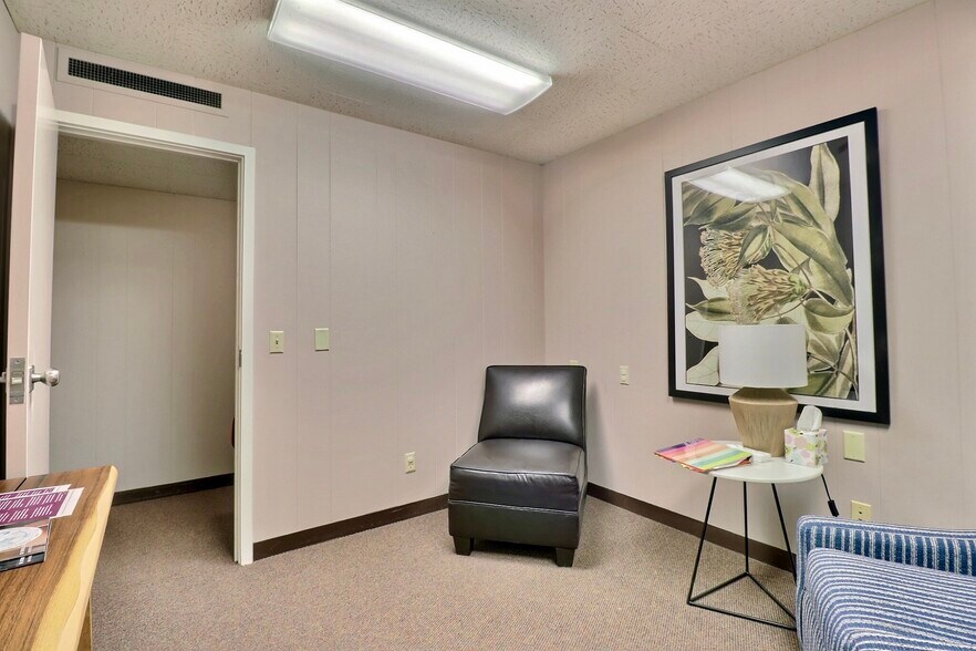 More Photos Of 230 E 22nd St, Fremont Medical For Sale