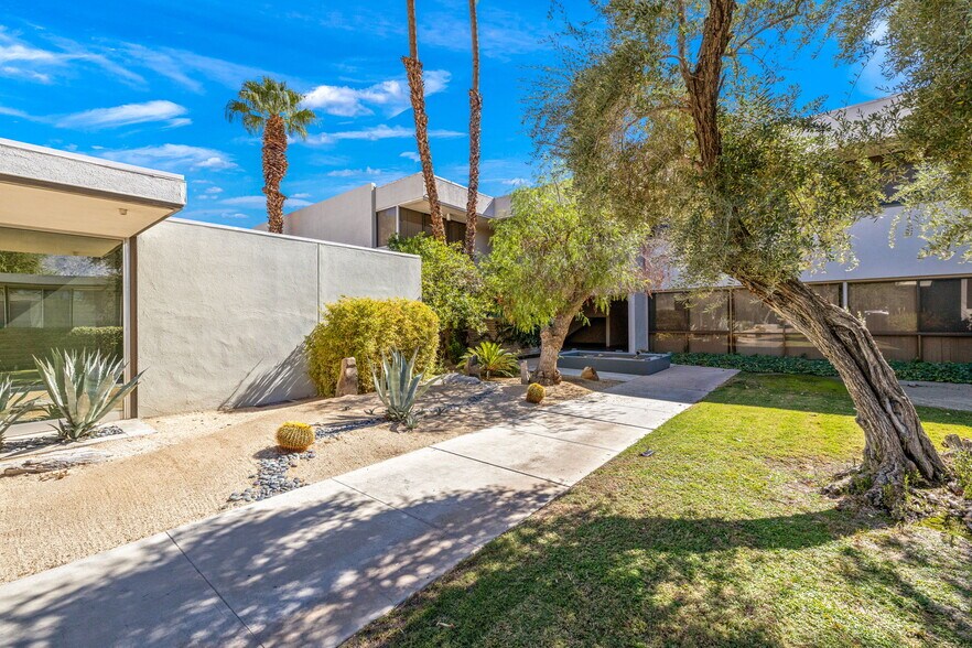 More Photos Of 225 S Civic Dr, Palm Springs Medical For Sale