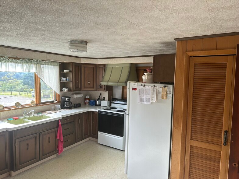 More Photos Of 2597 NY-394 Rt, Steamburg Restaurant For Sale